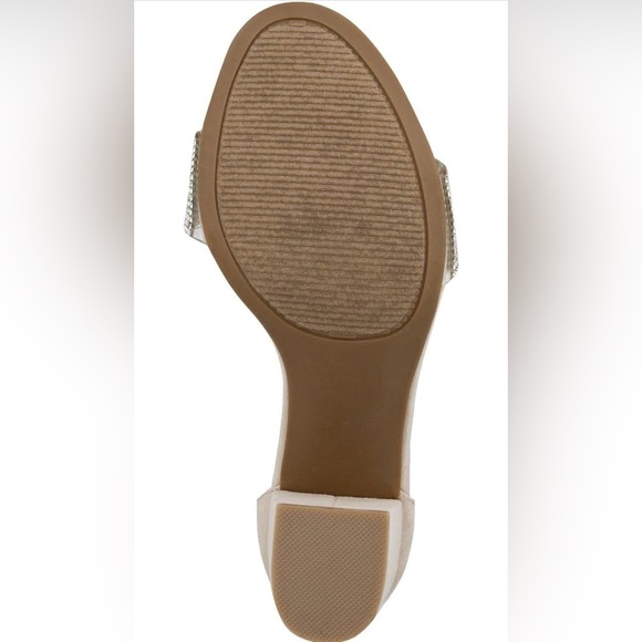 NWT Chic Ankle Strap with a Block High Heel and Embellished Strap with Stones - Picture 4 of 5